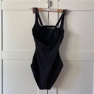 NWOT Athleta one piece swimsuit, Black size XS